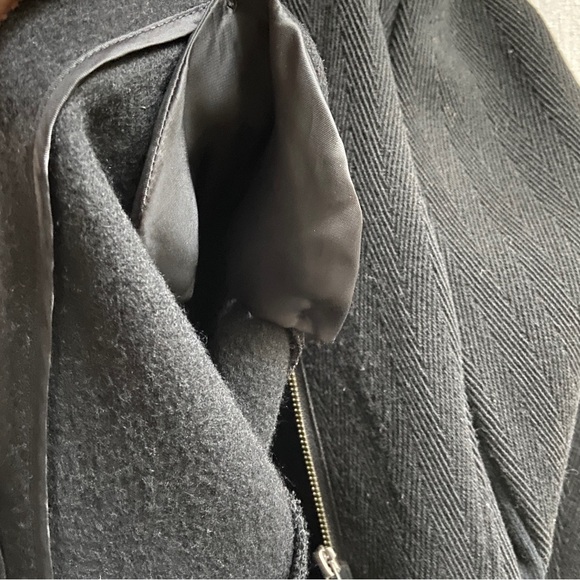 A Moveable Feast Aritzia zip up cropped blazer jacket Sz 4 - Picture 6 of 11